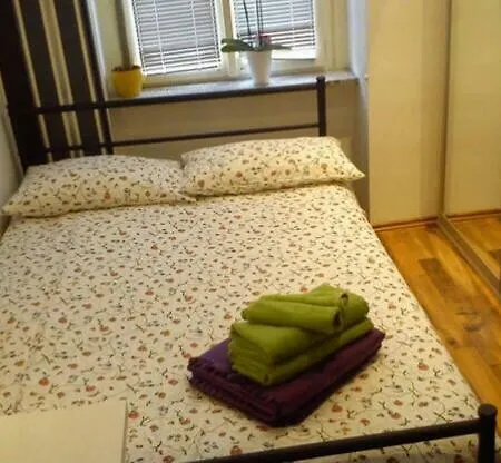 Vanessa Apartment *